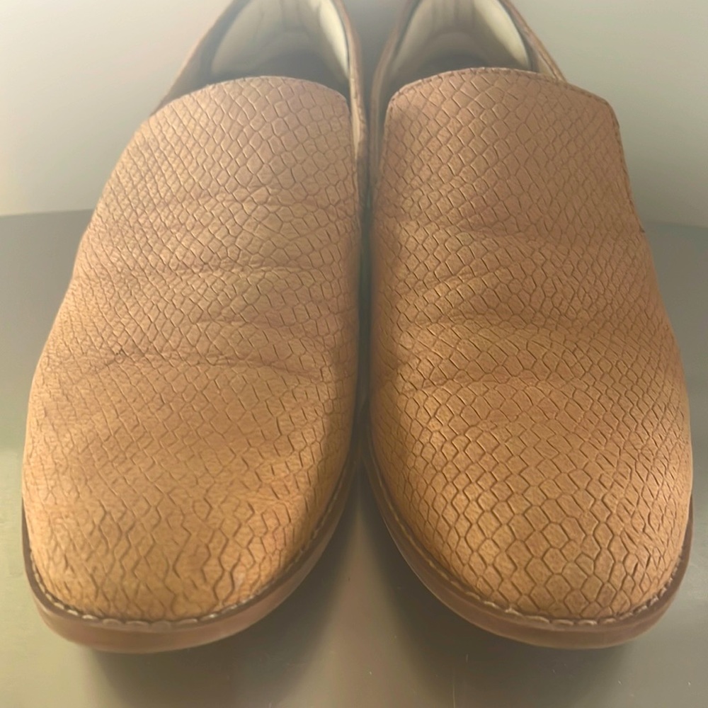 Franco Sarto Peri Embossed snakeskin loafers 🎉😊